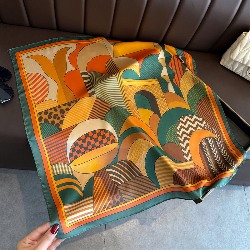 2026 New Geometry Print Silk S - Scarf Silk Square 评论和价格